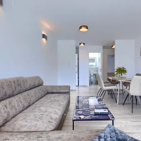 Galici-4 By Interhome Apartament Umag