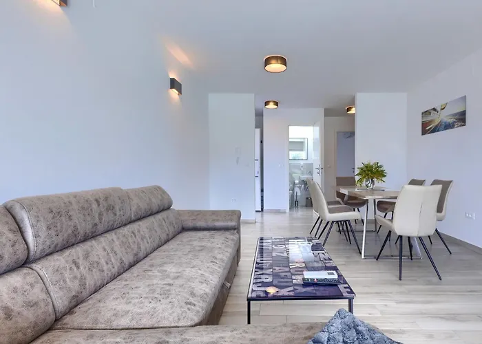 Galici-4 By Interhome Lejlighed Umag